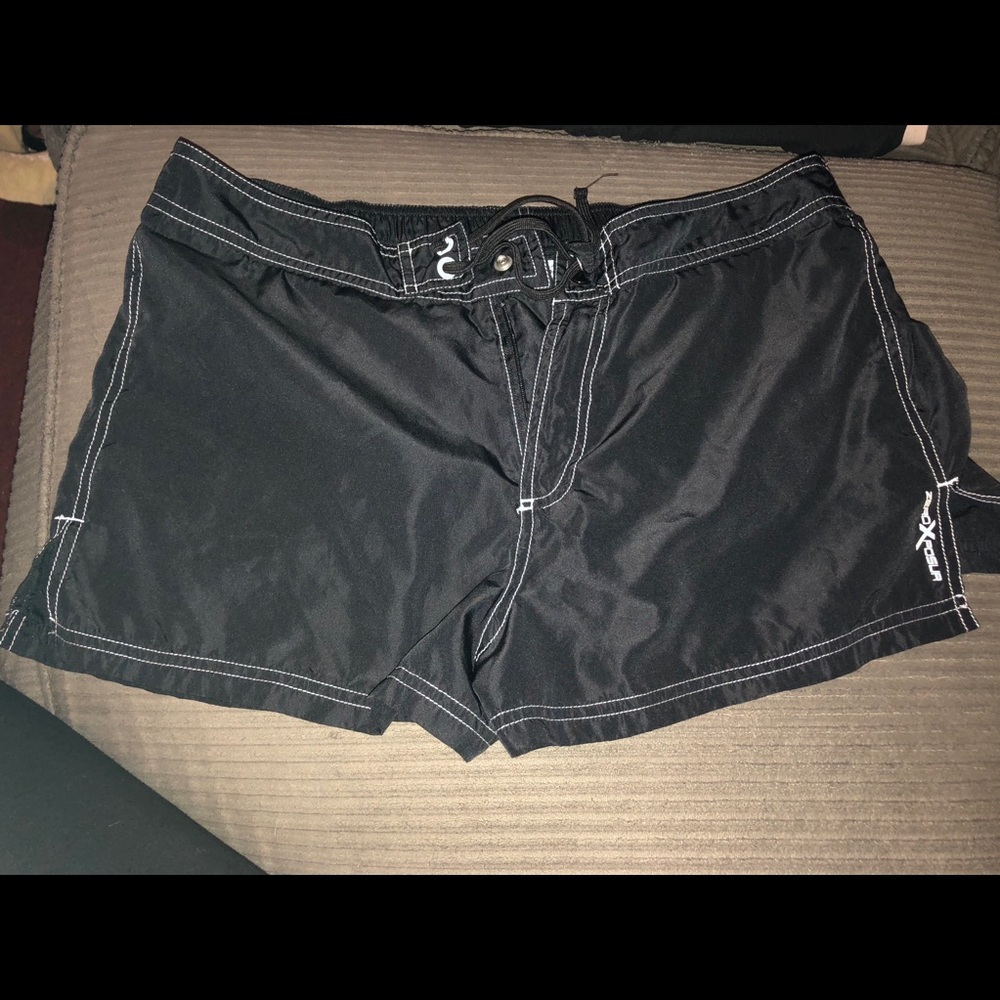 Board shorts - black